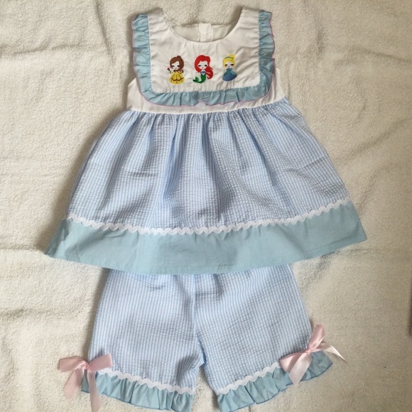 Smocked Disney 3 Princesses Top with Bloomers, Size 3T - Picture 1 of 6